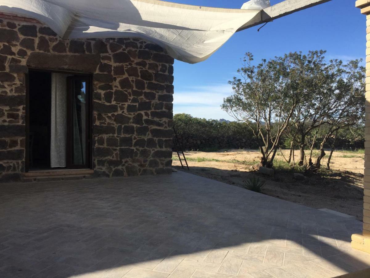 Vila Sa Domo De Mannoi Su Catreathu Orosei Exteriér fotografie