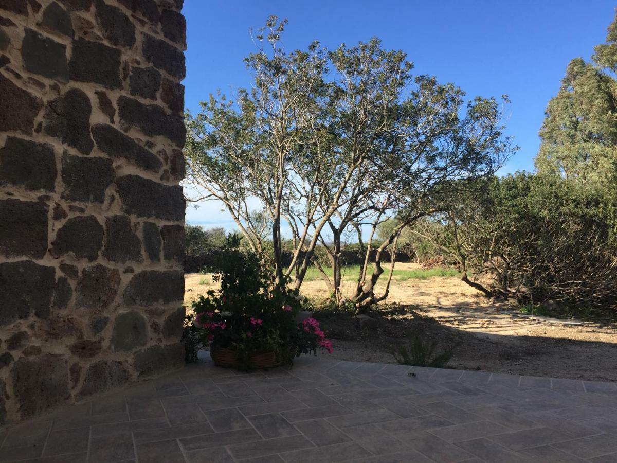 Vila Sa Domo De Mannoi Su Catreathu Orosei Exteriér fotografie